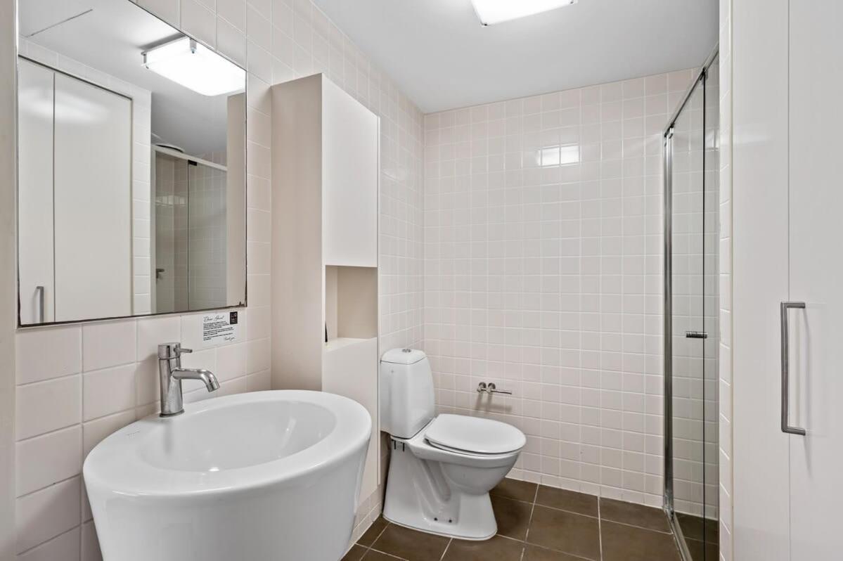 City Living - Brisbane River-View 2 Bedroom Apt Bagian luar foto