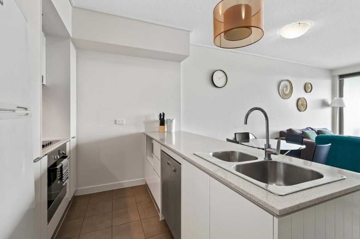 City Living - Brisbane River-View 2 Bedroom Apt Bagian luar foto